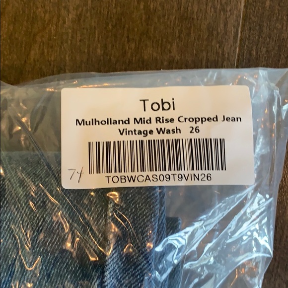 TOBI MID RISE CROPPED JEAN - Picture 9 of 9